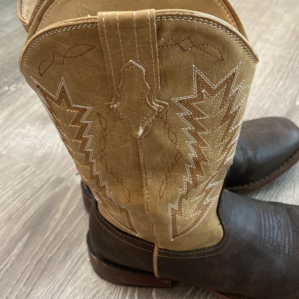 Big Kid’s Brown and Tan Roper Cowboy Boots - Picture 3 of 6